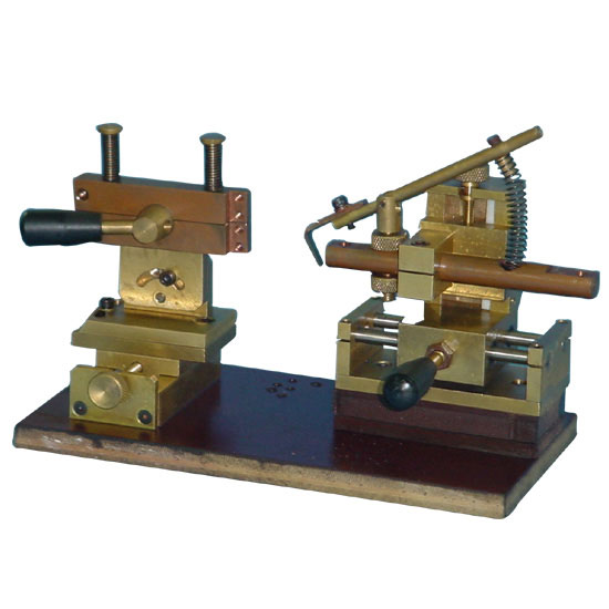 煙斗碰焊夾具_深圳名峰機器設備有限公司